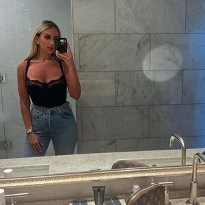 Meet your Posher, Brittney